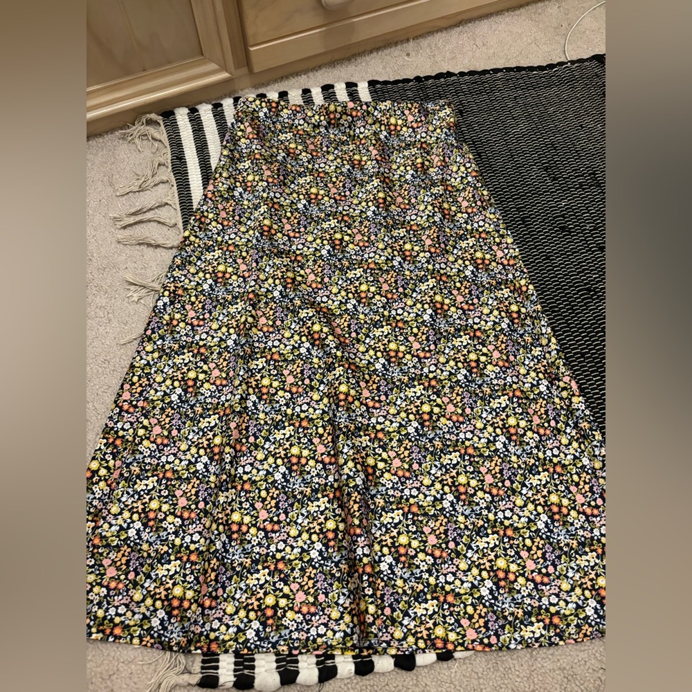 Loft skirt